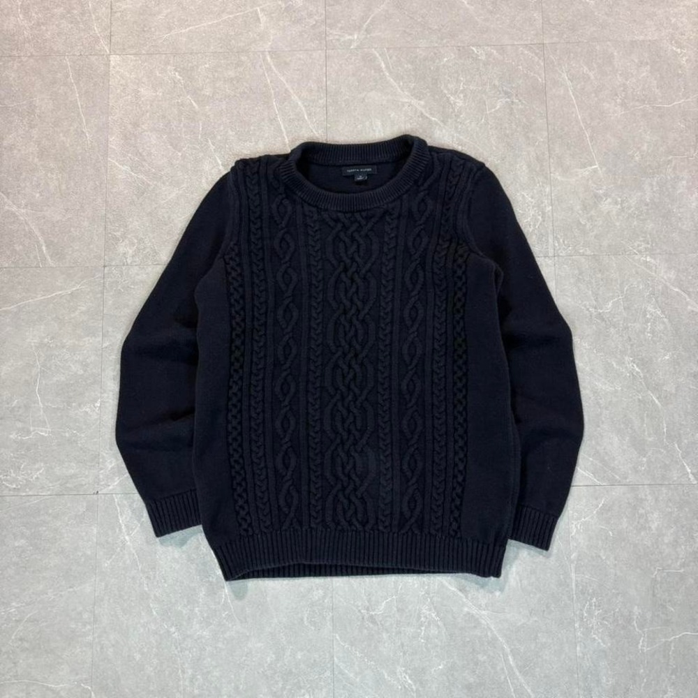 Vintage cable knit Tommy Hilfiger sweater